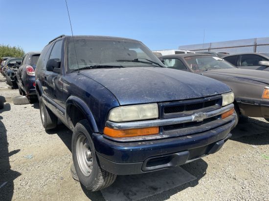 2004 CHEVROLET BLAZER