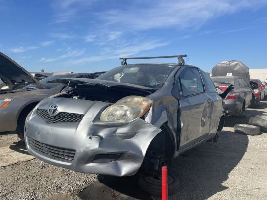 2010 TOYOTA YARIS