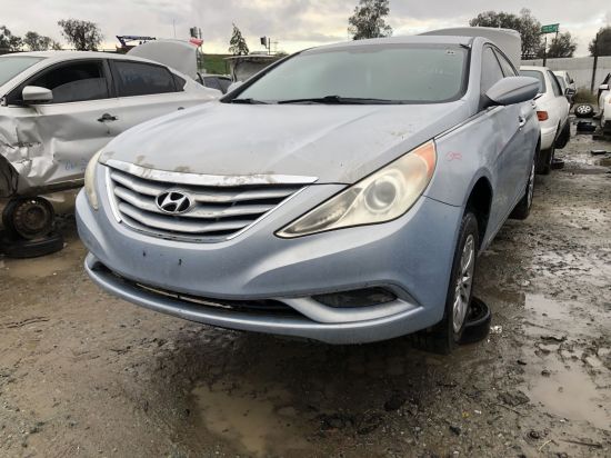 2011 HYUNDAI SONATA
