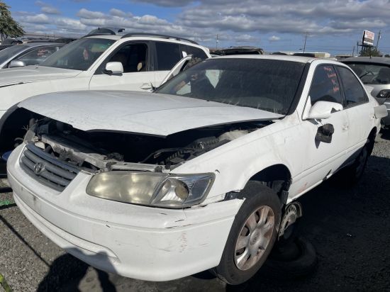2000 TOYOTA CAMRY