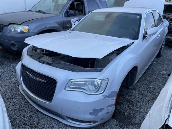 2015 CHRYSLER 300