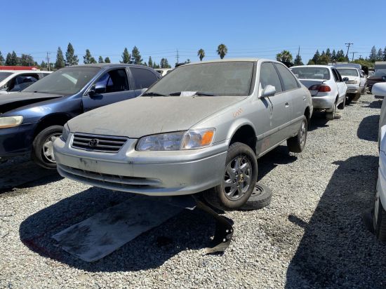 2000 TOYOTA CAMRY