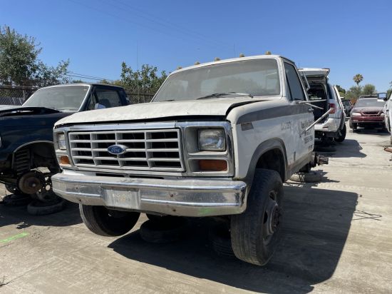 1986 FORD F-350
