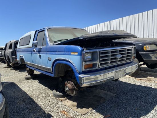 1985 FORD F-250