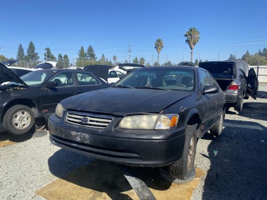 2001 TOYOTA CAMRY