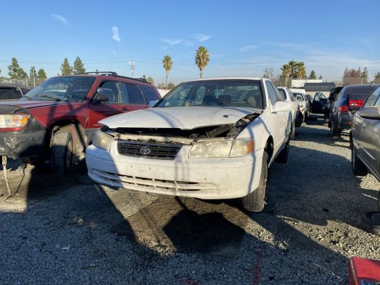 2001 TOYOTA CAMRY