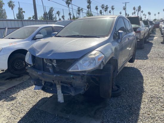 2010 NISSAN VERSA