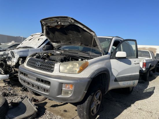 2001 TOYOTA RAV4