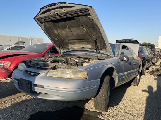 1996 FORD THUNDERBIRD