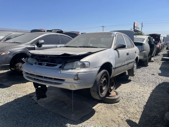 2000 TOYOTA COROLLA