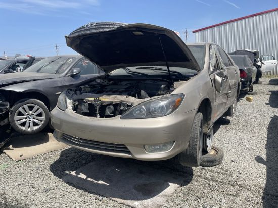 2002 TOYOTA CAMRY