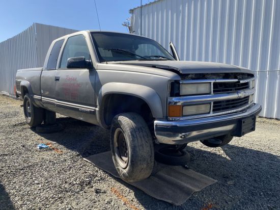 1998 CHEVROLET K2500