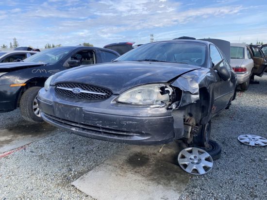 2002 FORD TAURUS