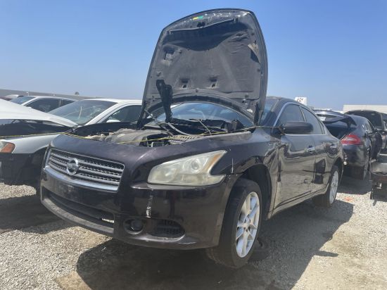 2010 NISSAN MAXIMA