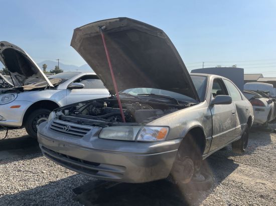 1999 TOYOTA CAMRY