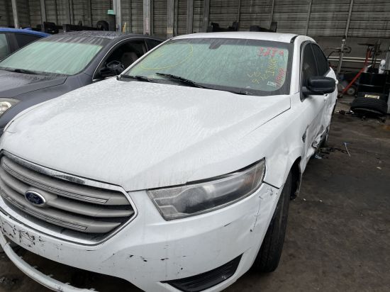 2015 FORD TAURUS