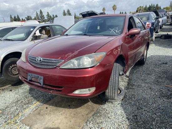 2004 TOYOTA CAMRY