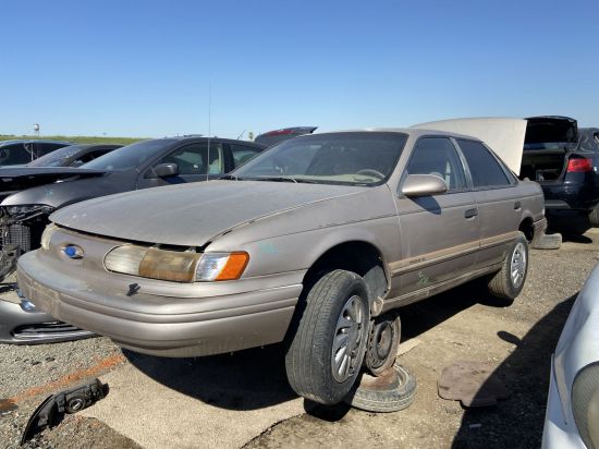 1993 FORD TAURUS
