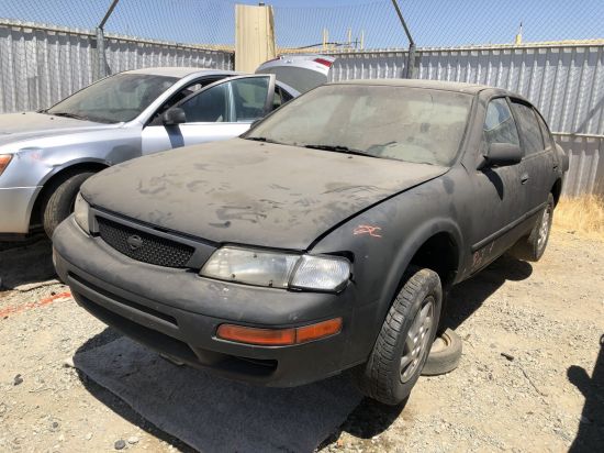 1997 NISSAN MAXIMA