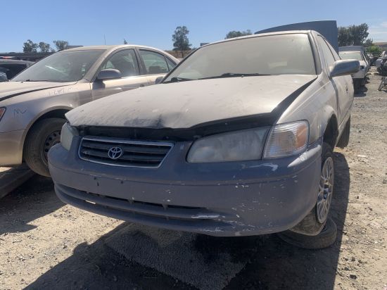 2000 TOYOTA CAMRY