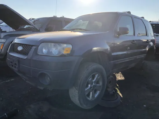 2005 FORD ESCAPE