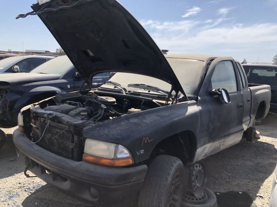 2000 DODGE DAKOTA