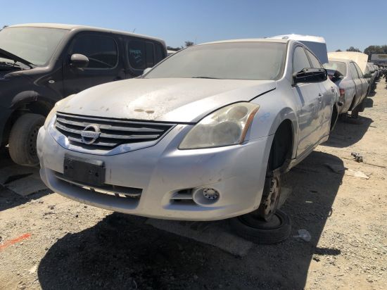 2010 NISSAN ALTIMA