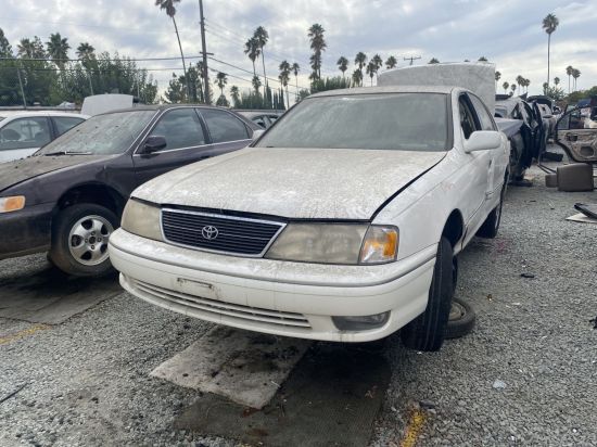 1999 TOYOTA AVALON