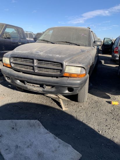 2002 DODGE DAKOTA