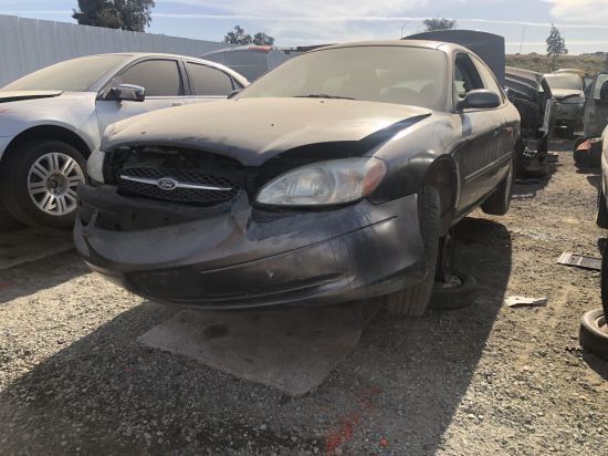 2003 FORD TAURUS