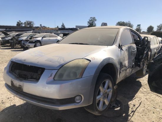 2005 NISSAN MAXIMA