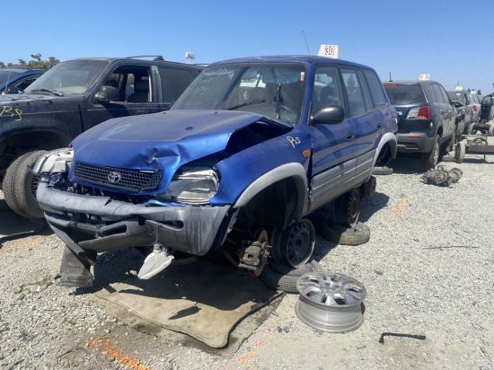 1996 TOYOTA RAV4