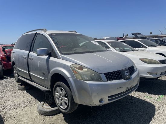 2004 NISSAN QUEST