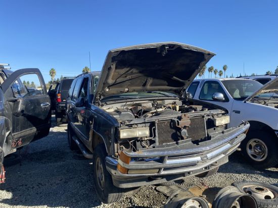 1999 CHEVROLET TAHOE
