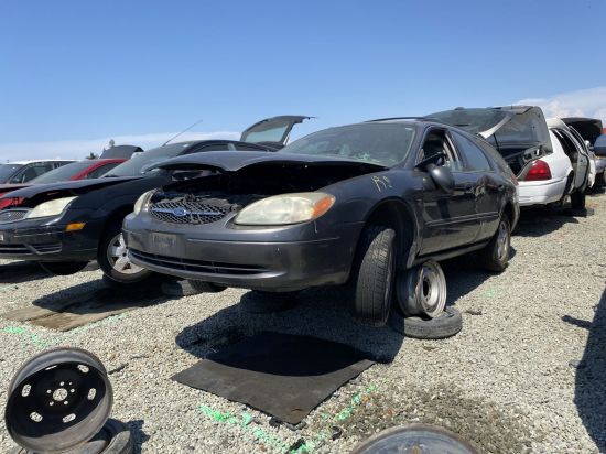 2003 FORD TAURUS