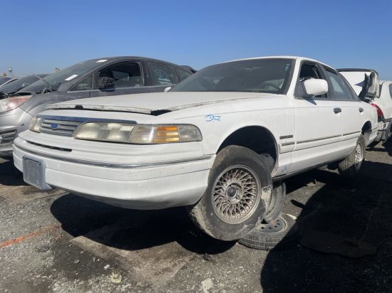 1994 FORD CROWN VICTORIA