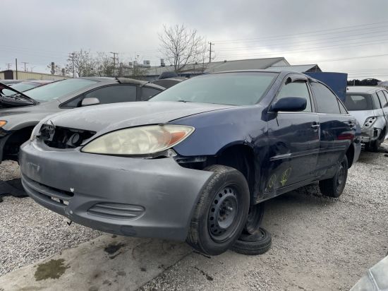 2004 TOYOTA CAMRY