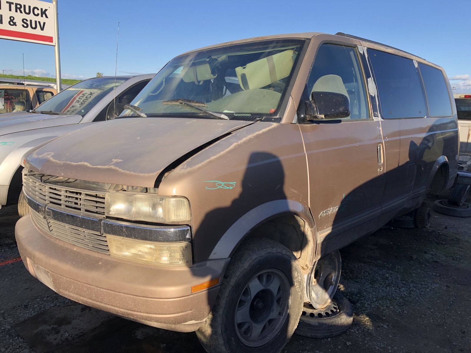 Catalog item FRE109957