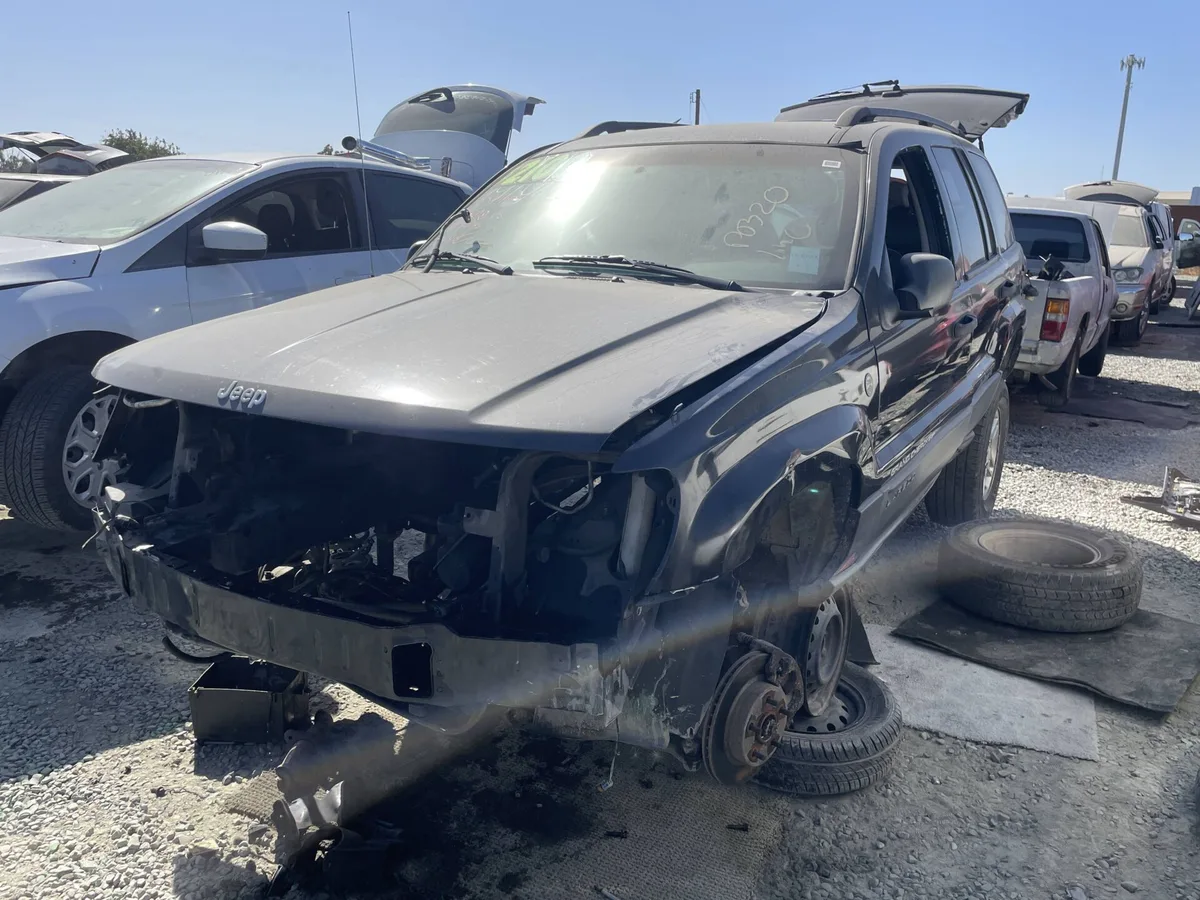 2004 Grand Cherokee