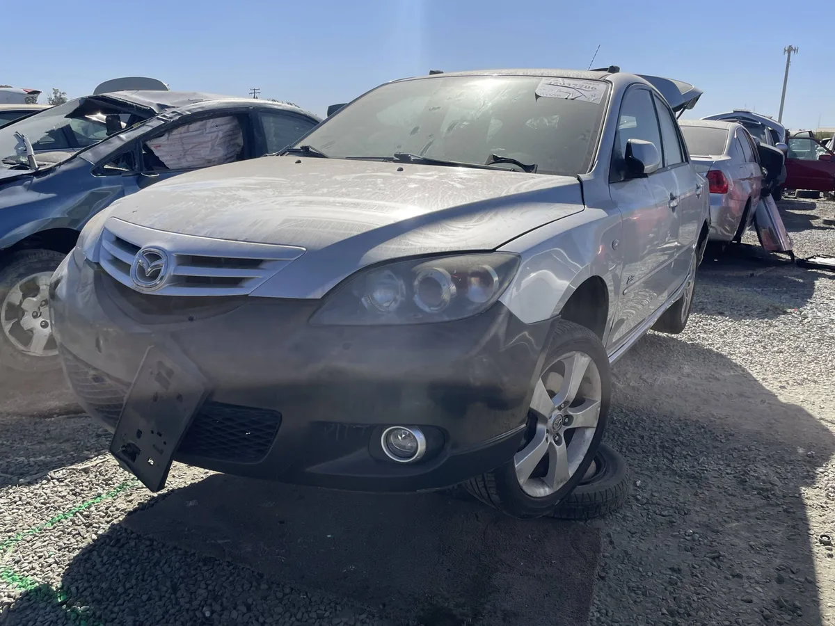 2005 Mazda3